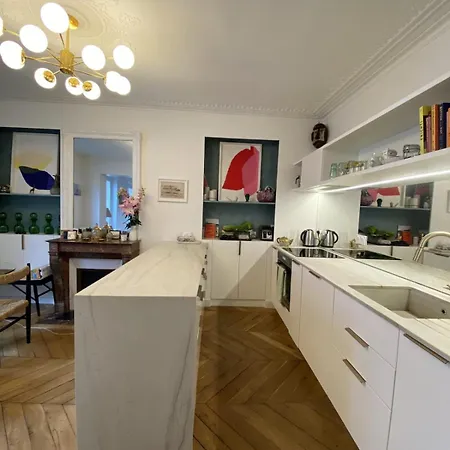 Cozy Haussmanian Flat In The Heart Of Apartment *